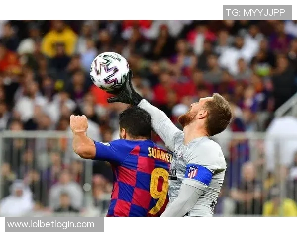 西甲激战：拜仁强势3-0莱比锡绝杀时刻点燃全场激情